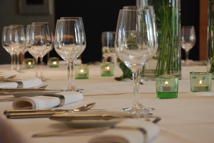 Gedeckter Tisch / © Bärbel Bramm